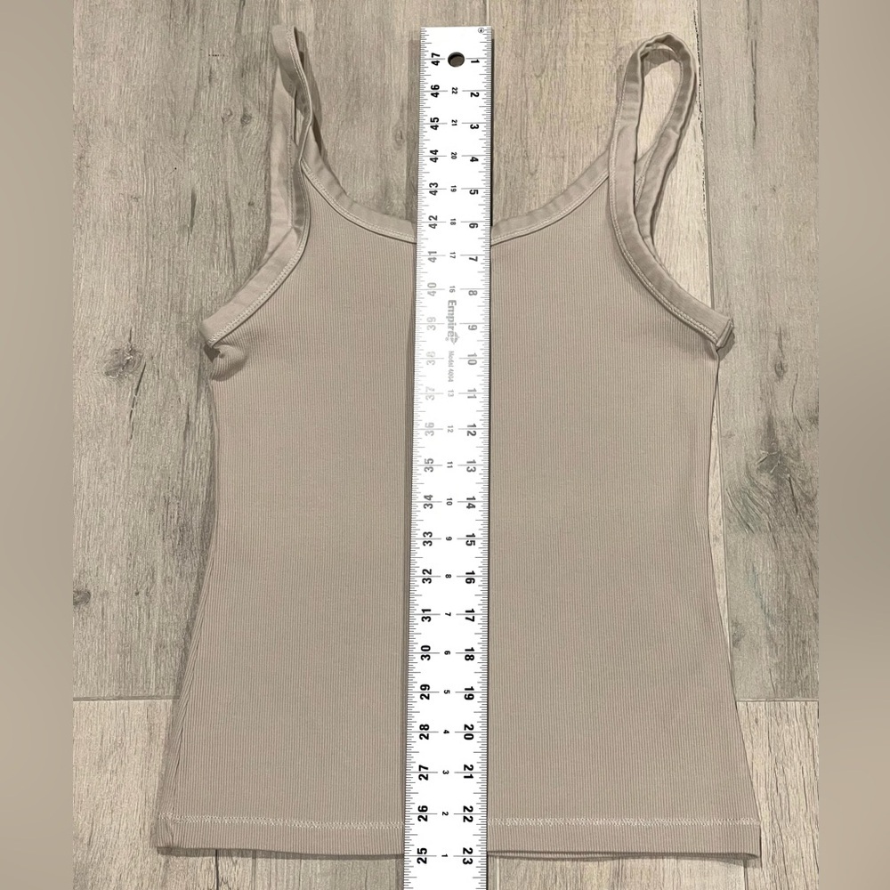 H&M Basics Taupe Tank Top Size M - Picture 3 of 7